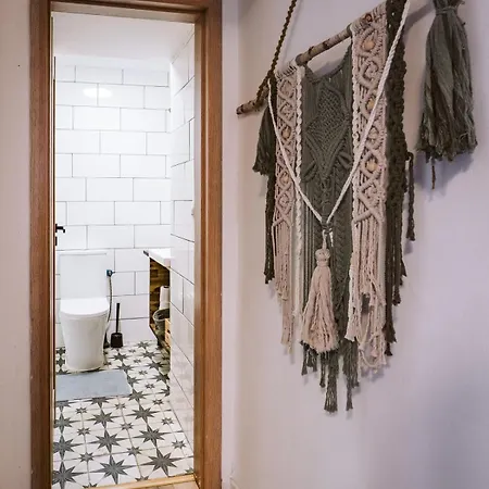Relaxing Getaway - Newly Renovated Σπίτι διακοπών